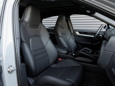 2025 Porsche Cayenne Cayenne S Coupe