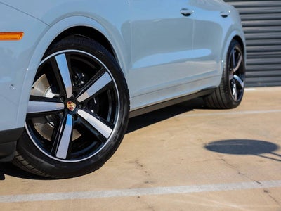 2025 Porsche Cayenne Cayenne S Coupe