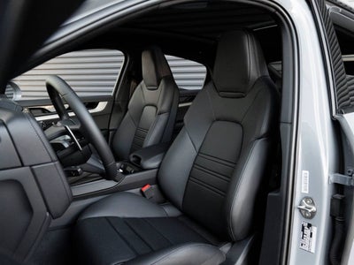 2025 Porsche Cayenne Cayenne S Coupe