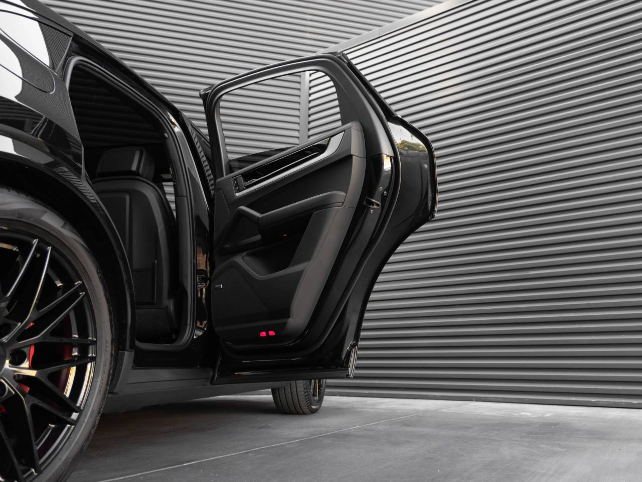 2026 Porsche Cayenne Cayenne S Coupe