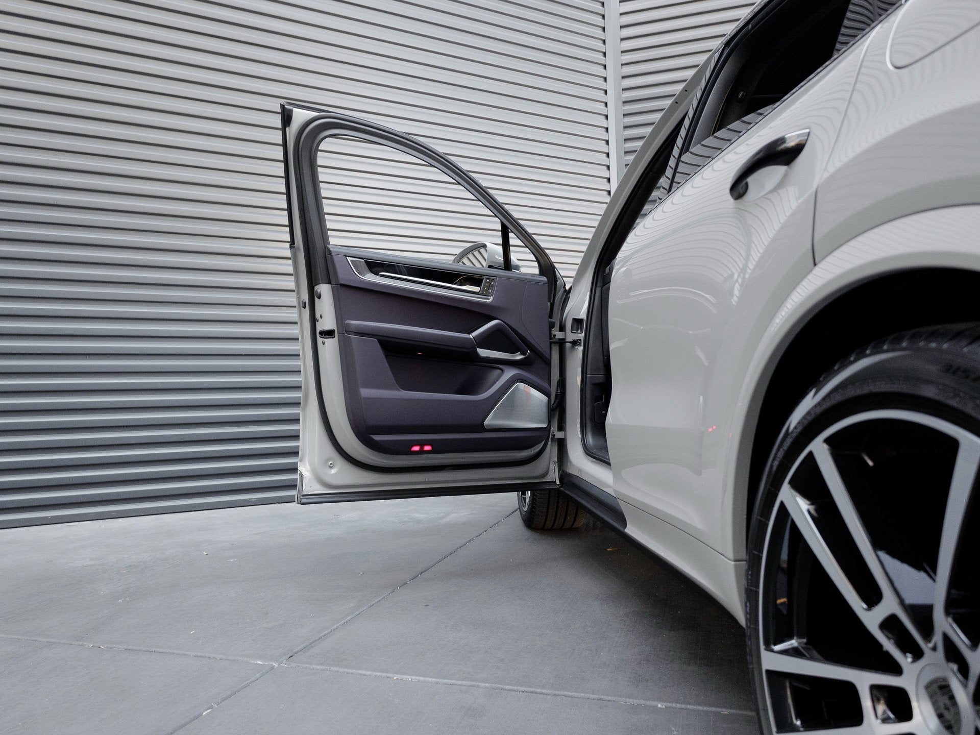 2025 Porsche Cayenne Cayenne Turbo E-Hybrid Coupe