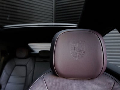 2025 Porsche Cayenne Cayenne Turbo E-Hybrid Coupe