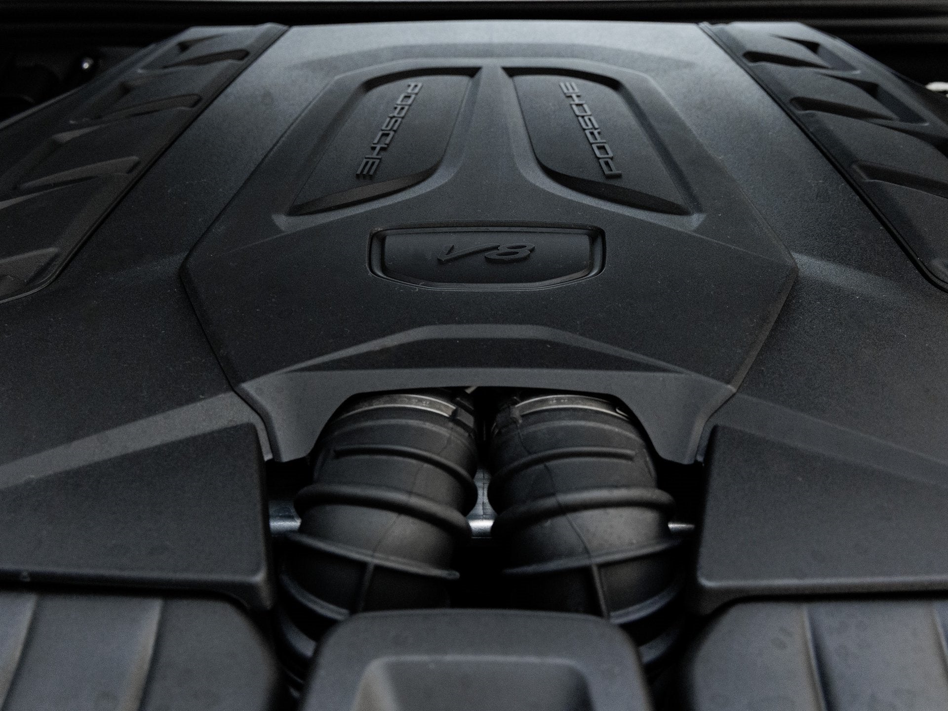 2025 Porsche Cayenne Cayenne Turbo E-Hybrid Coupe