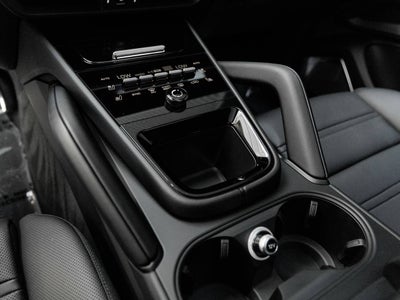 2025 Porsche Cayenne Cayenne Turbo E-Hybrid Coupe