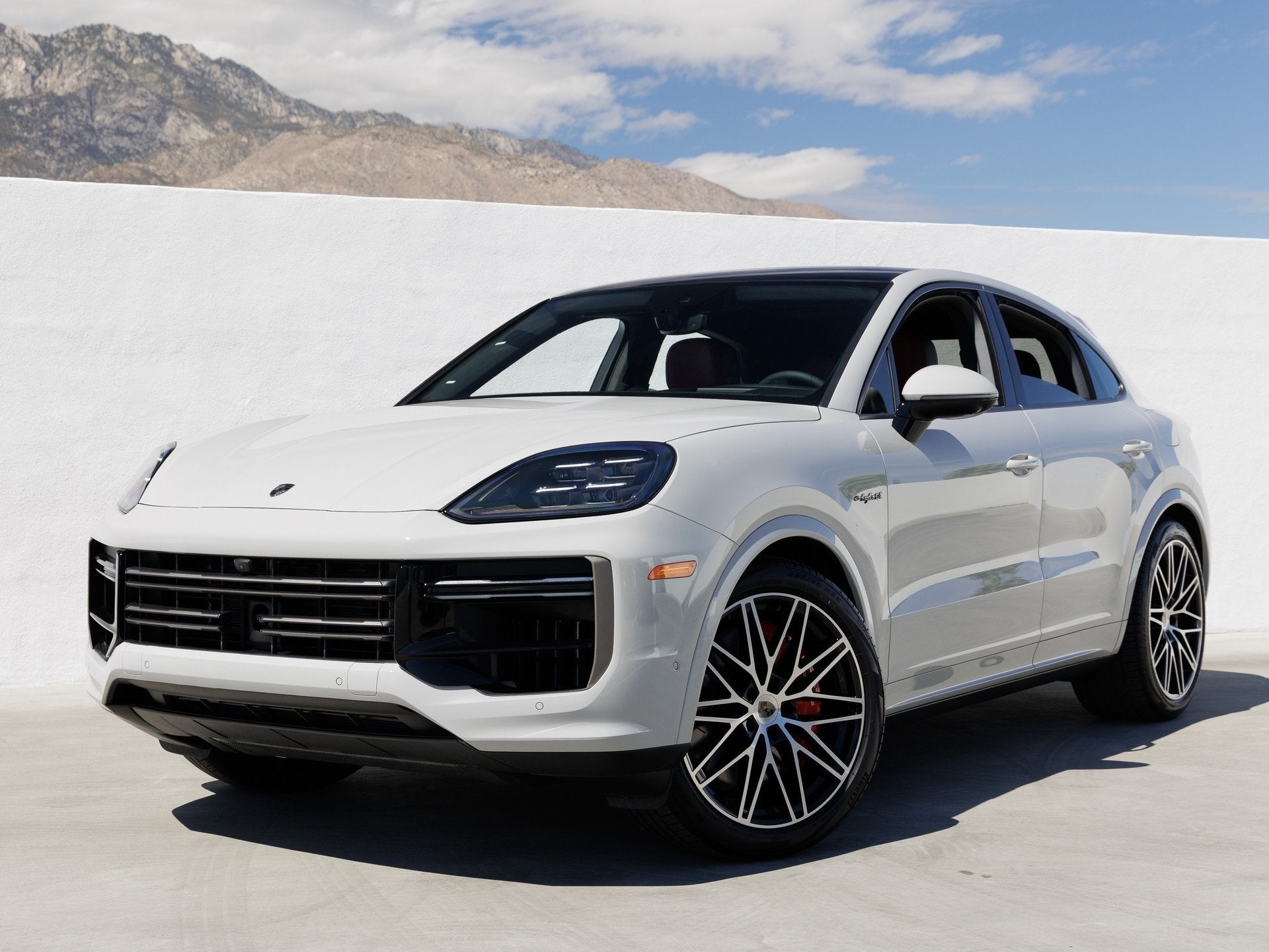 2025 Porsche Cayenne Cayenne Turbo E-Hybrid Coupe