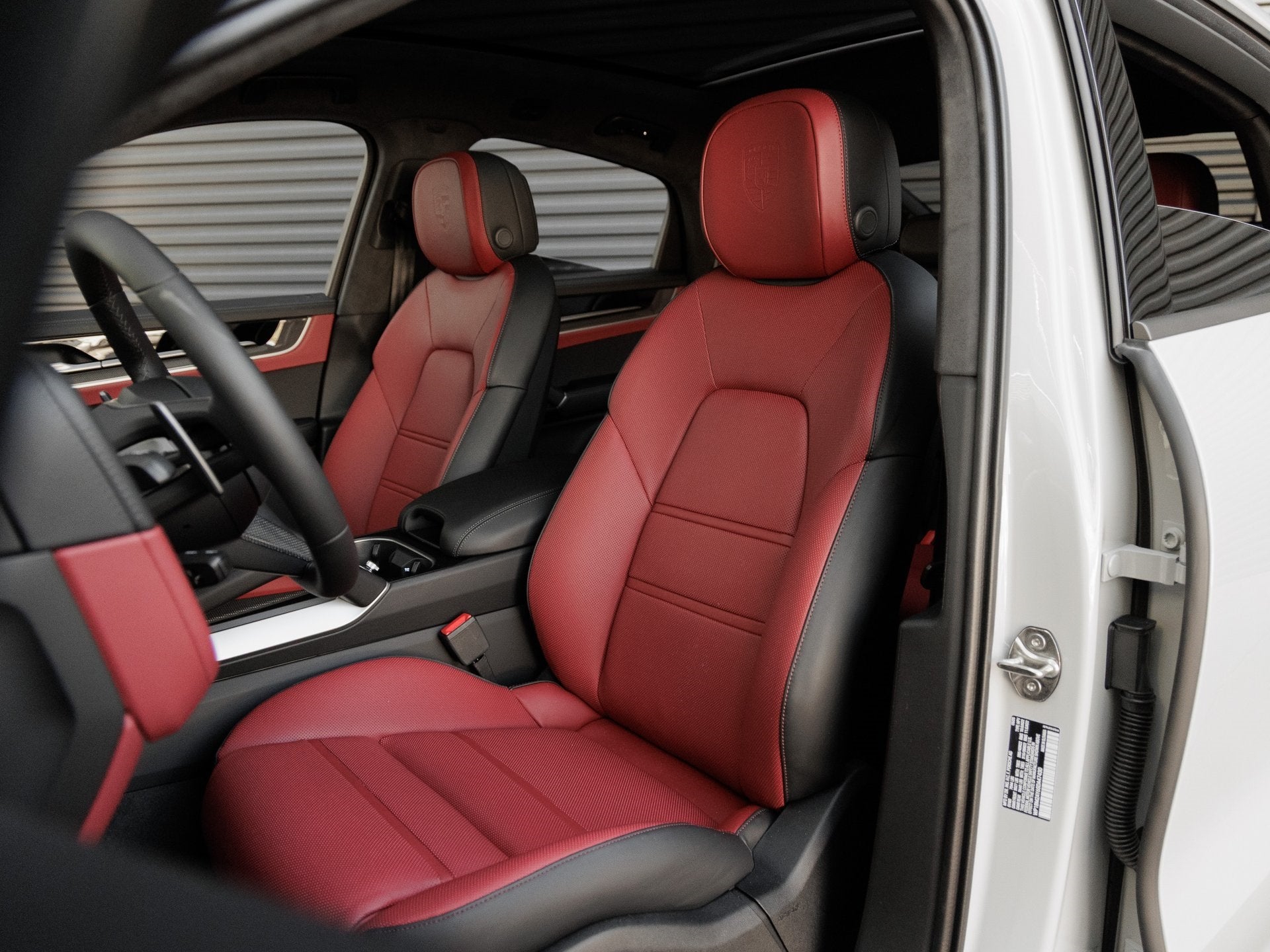 2025 Porsche Cayenne Cayenne Turbo E-Hybrid Coupe