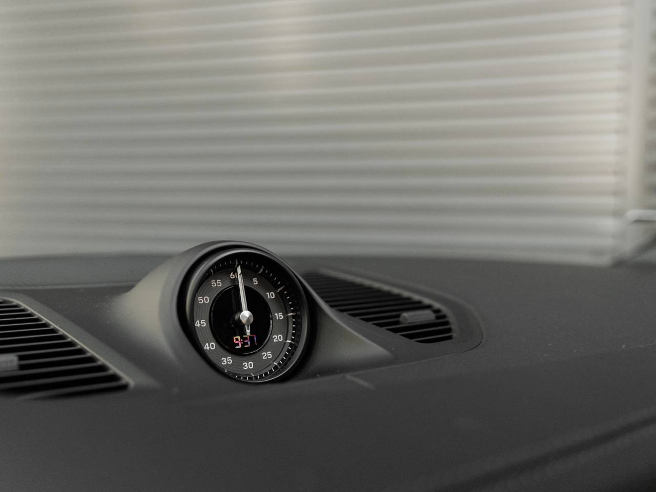 2025 Porsche Cayenne Cayenne Turbo E-Hybrid Coupe