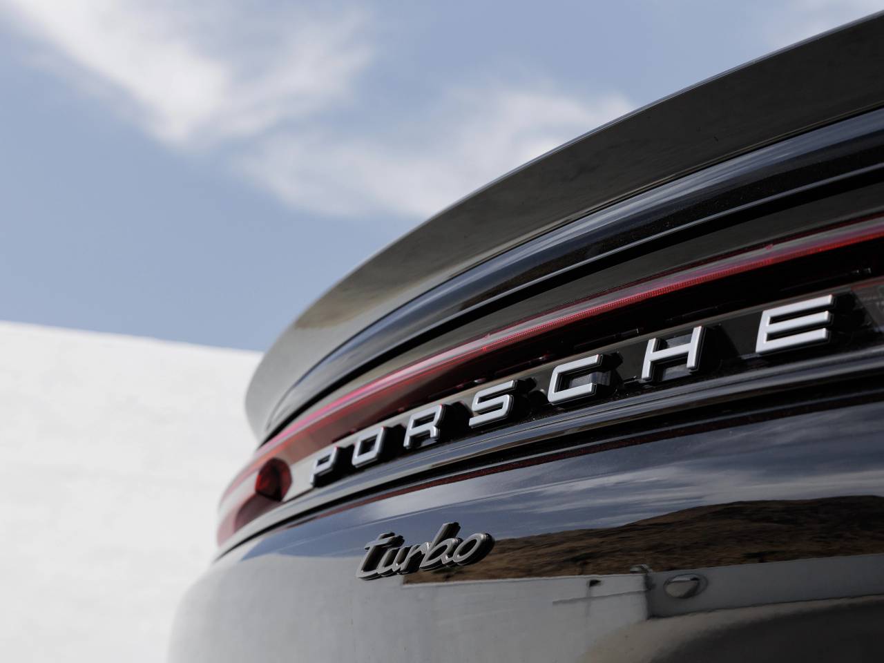 2025 Porsche Cayenne Cayenne Turbo E-Hybrid Coupe