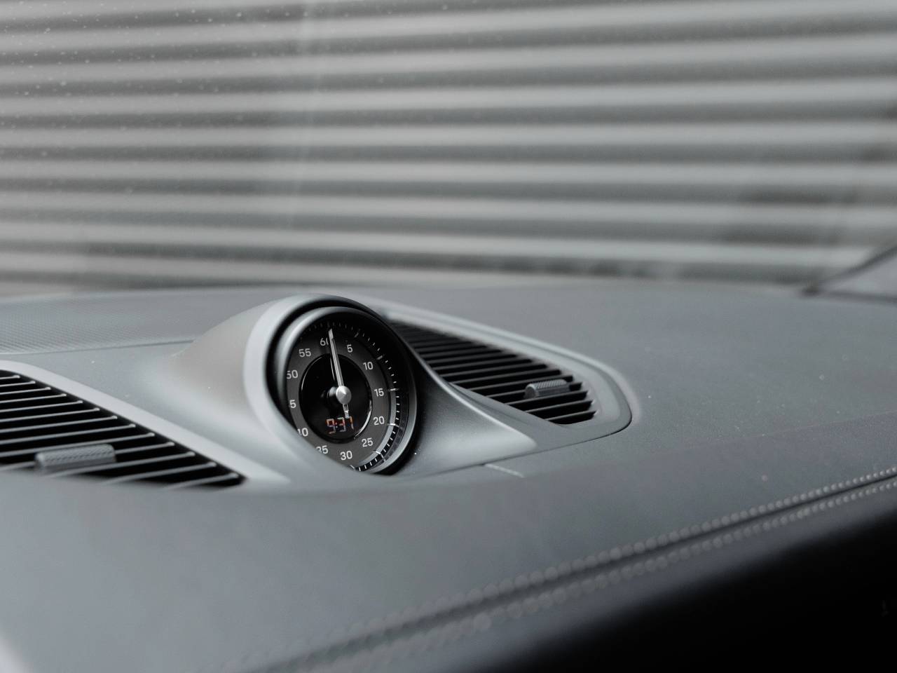 2025 Porsche Cayenne Cayenne Turbo E-Hybrid Coupe