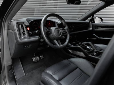 2025 Porsche Cayenne Cayenne Turbo E-Hybrid Coupe