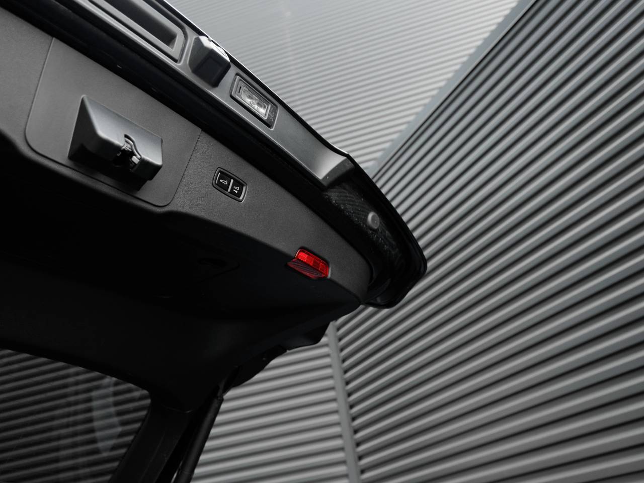 2025 Porsche Cayenne Cayenne Turbo E-Hybrid Coupe