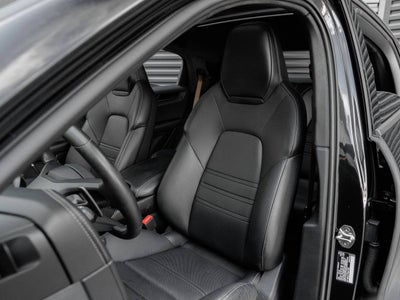 2025 Porsche Cayenne Cayenne Turbo E-Hybrid Coupe