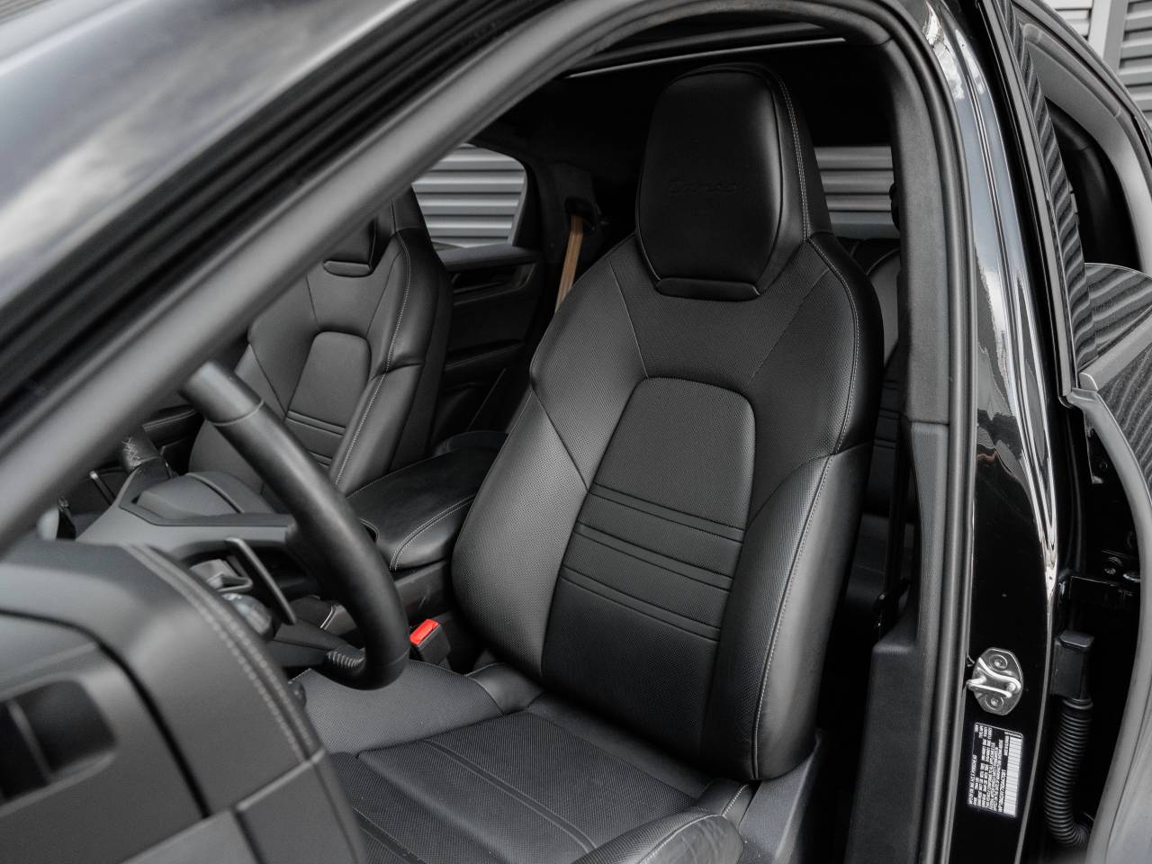 2025 Porsche Cayenne Cayenne Turbo E-Hybrid Coupe