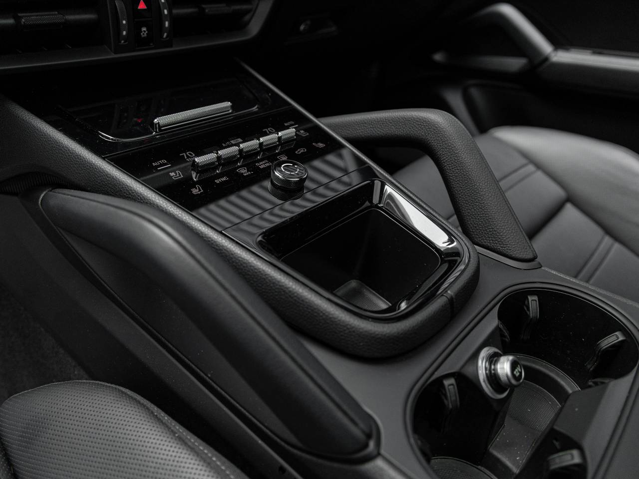 2025 Porsche Cayenne S E-Hybrid Coupe