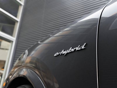 2025 Porsche Cayenne Cayenne S E-Hybrid Coupe
