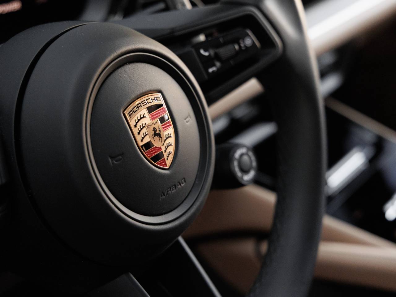 2025 Porsche Cayenne Cayenne S E-Hybrid Coupe