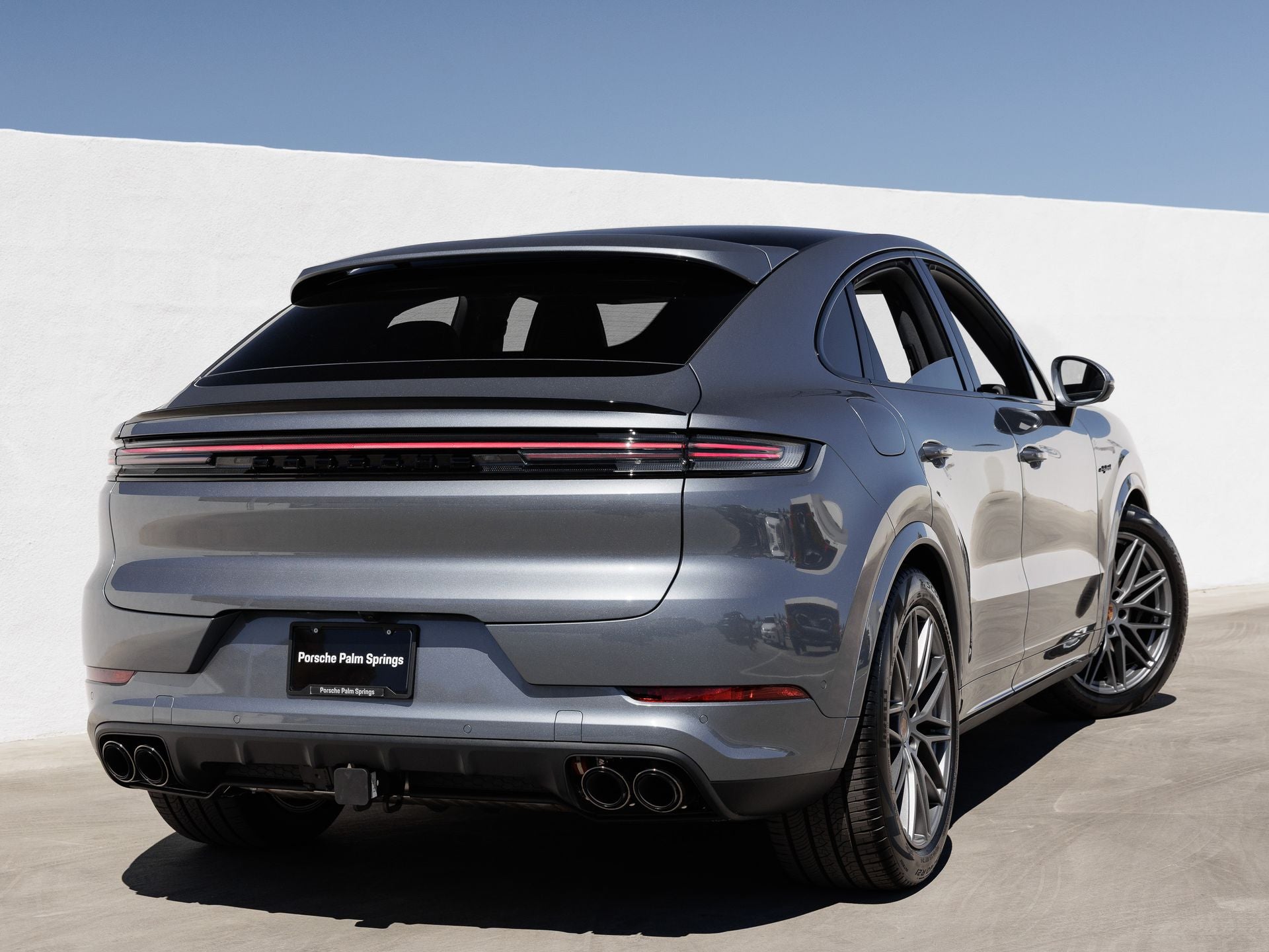 2026 Porsche Cayenne Cayenne S E-Hybrid Coupe