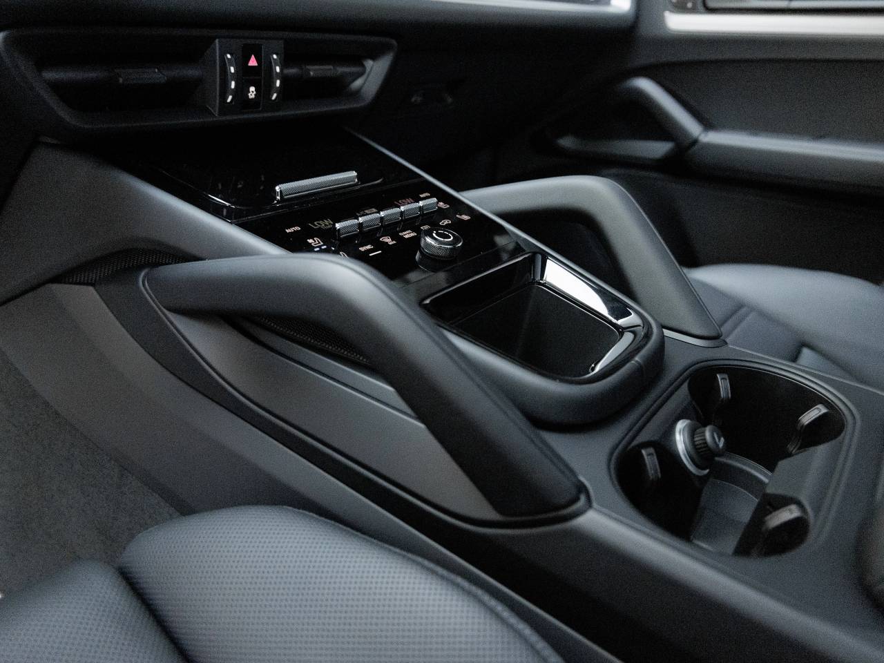 2026 Porsche Cayenne Cayenne S E-Hybrid Coupe