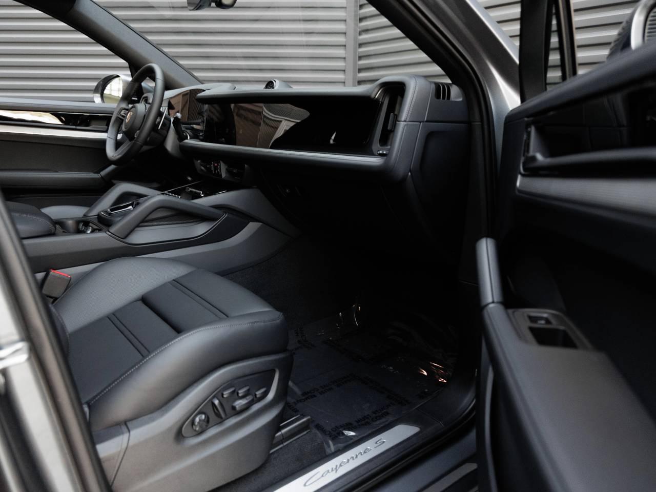 2026 Porsche Cayenne Cayenne S E-Hybrid Coupe