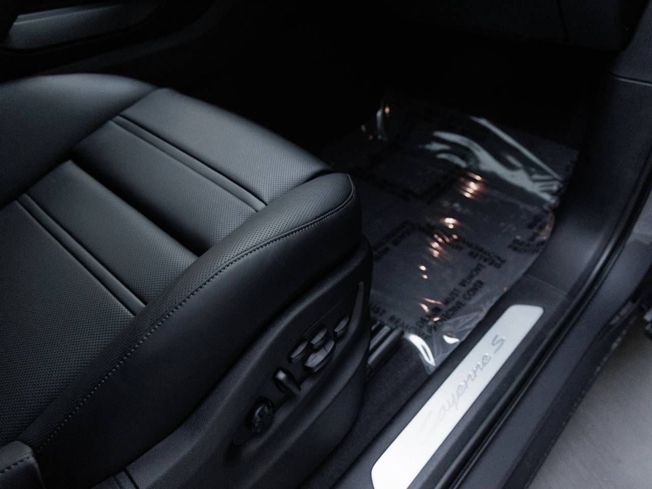2026 Porsche Cayenne Cayenne S E-Hybrid Coupe