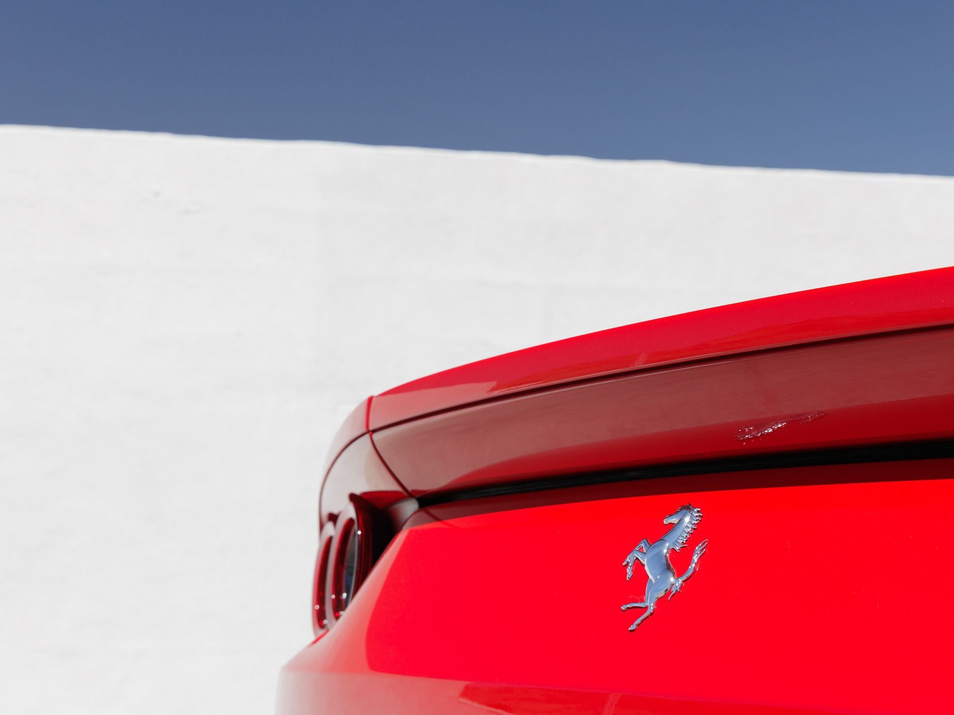 2019 Ferrari 812 Superfast Base