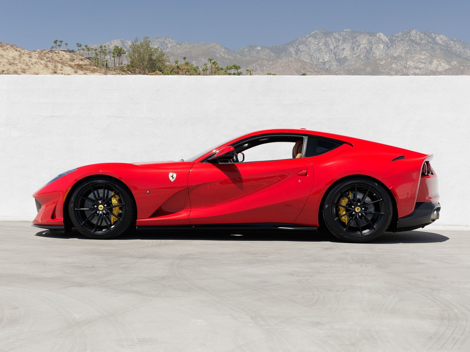 2019 Ferrari 812 Superfast Base