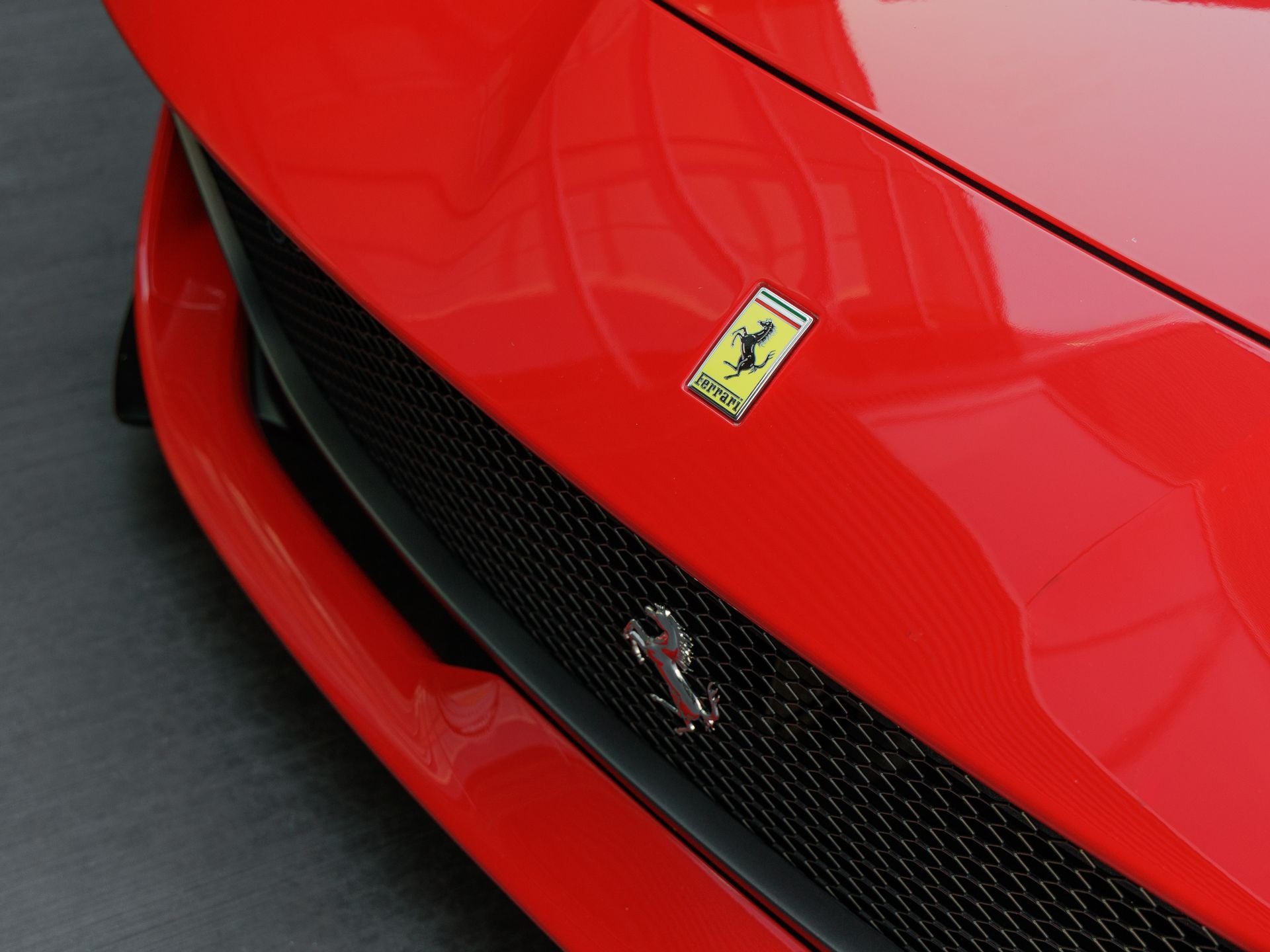 2019 Ferrari 812 Superfast Base