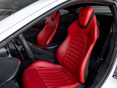 2021 Ferrari Roma Base