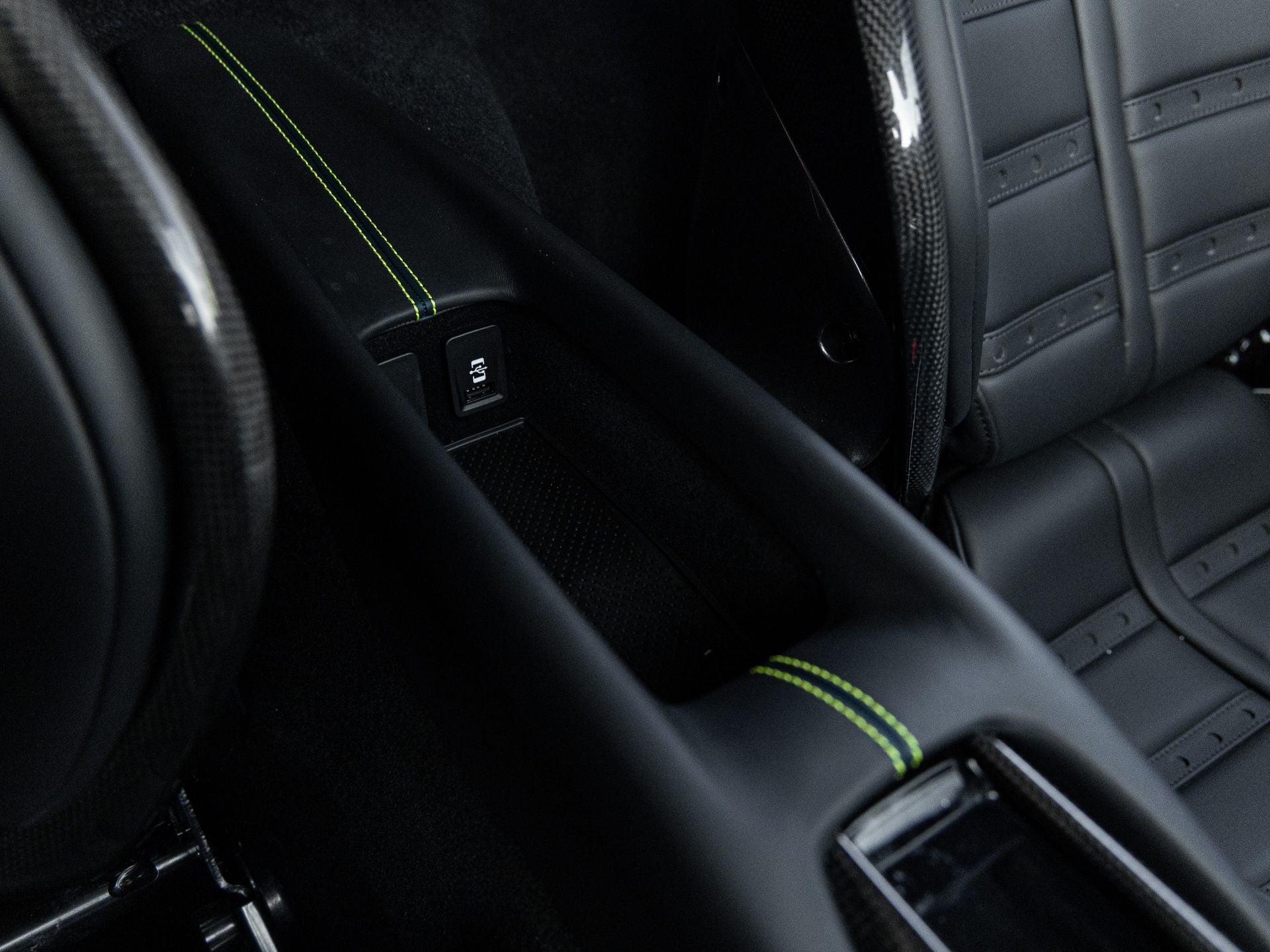 2025 Ferrari 296 GTB Base