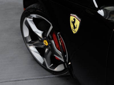 2026 Ferrari Purosangue Base