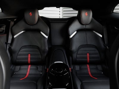 2026 Ferrari Purosangue Base
