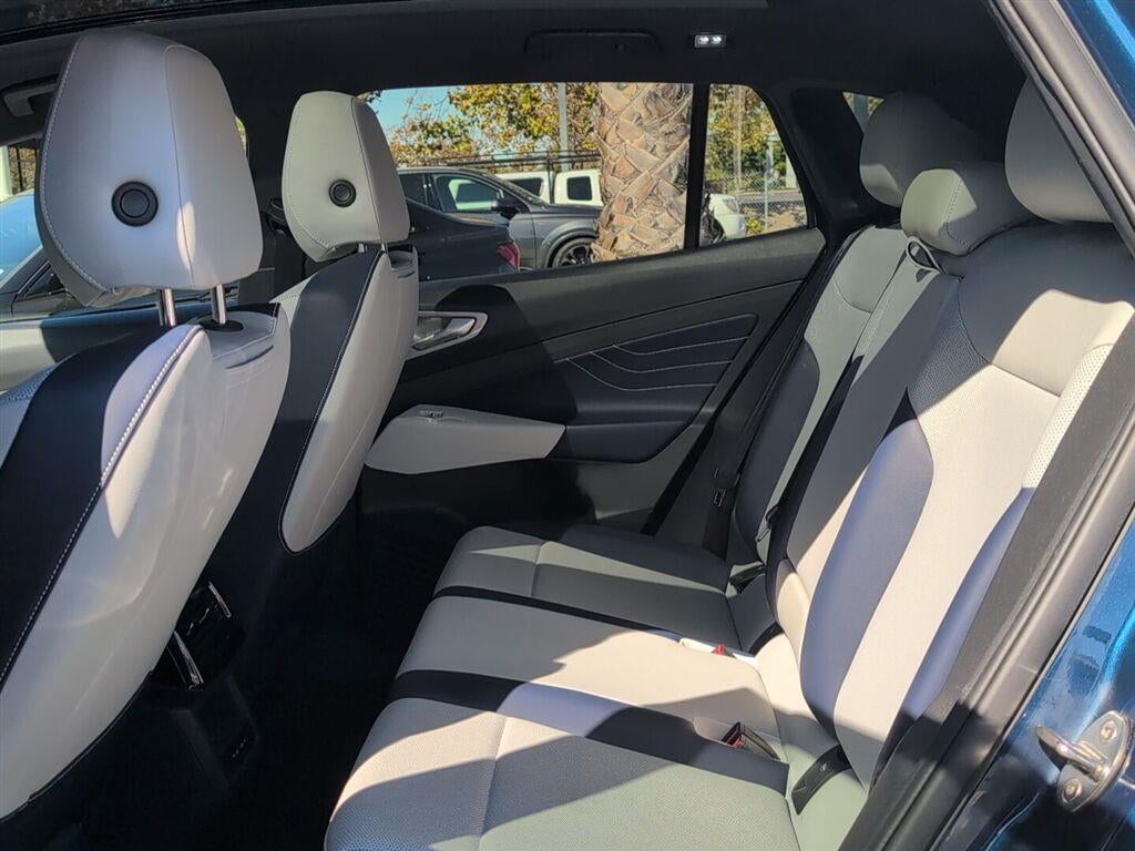 2023 Volkswagen ID.4 S