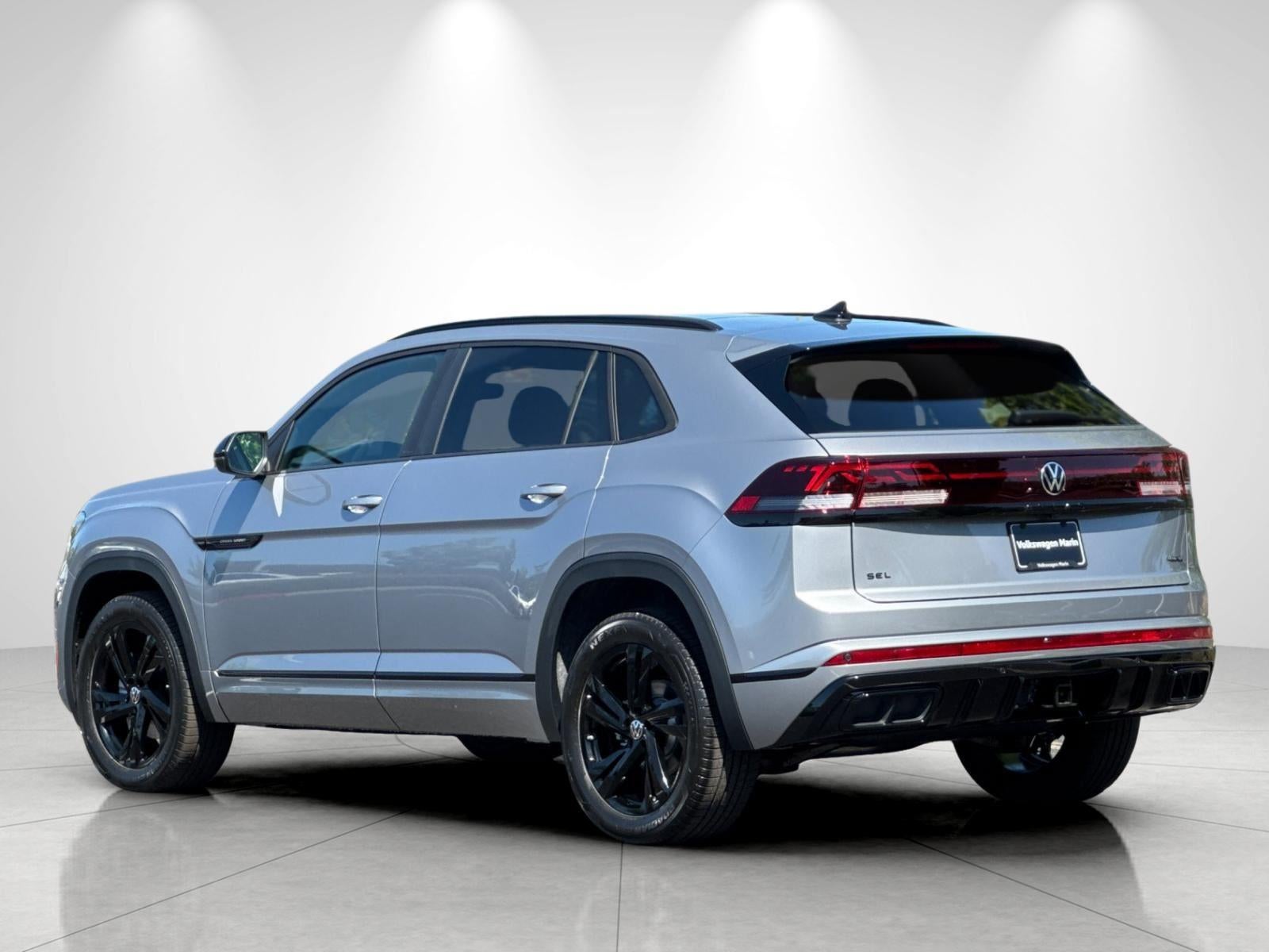 2026 Volkswagen Atlas Cross Sport 2.0T SEL R-Line Black