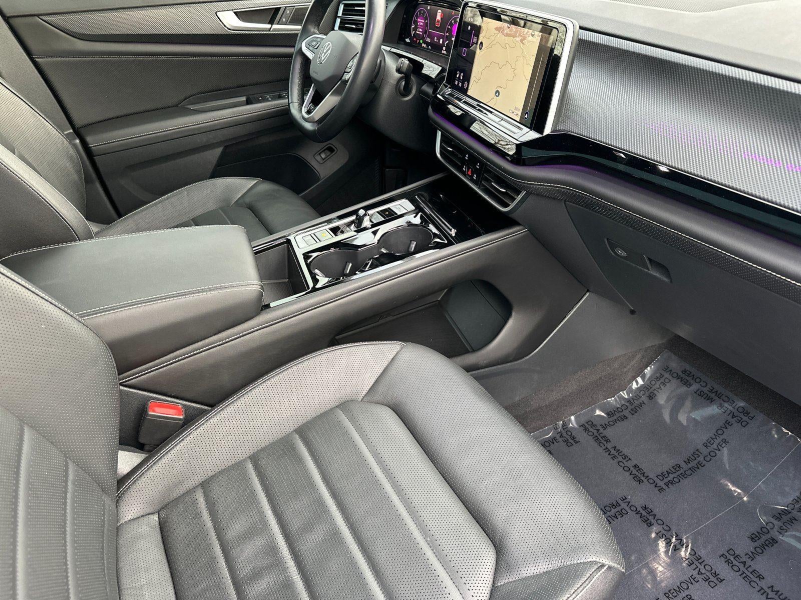 2024 Volkswagen Atlas Cross Sport 2.0T SEL R-Line