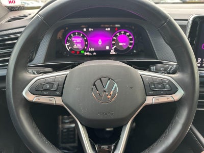 2024 Volkswagen Atlas Cross Sport 2.0T SEL R-Line