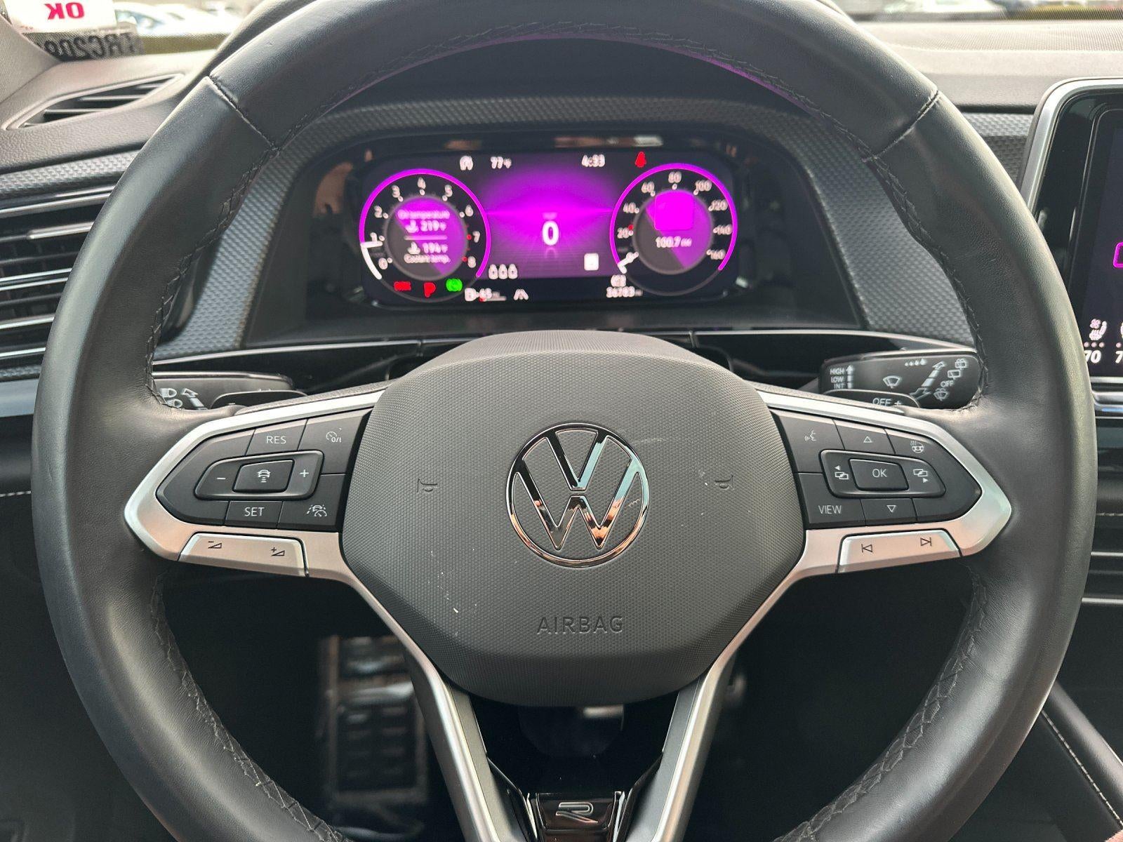 2024 Volkswagen Atlas Cross Sport 2.0T SEL R-Line