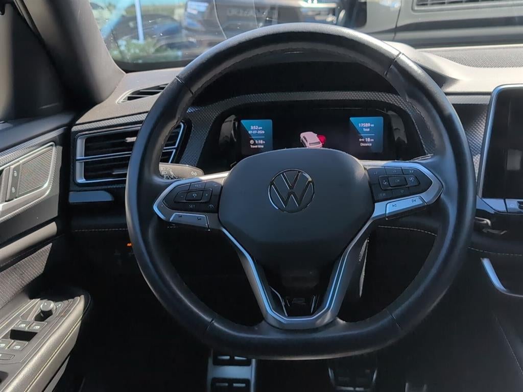2024 Volkswagen Atlas Cross Sport 2.0T SEL R-Line