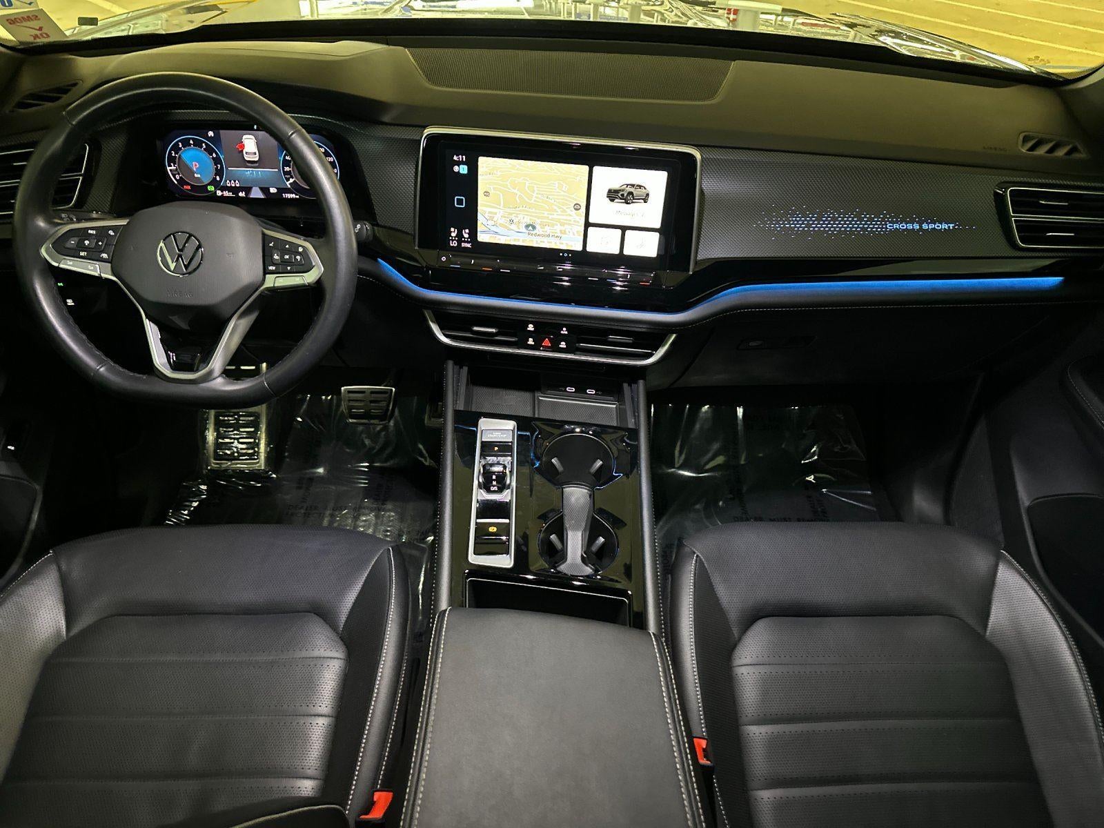 2024 Volkswagen Atlas Cross Sport 2.0T SEL R-Line