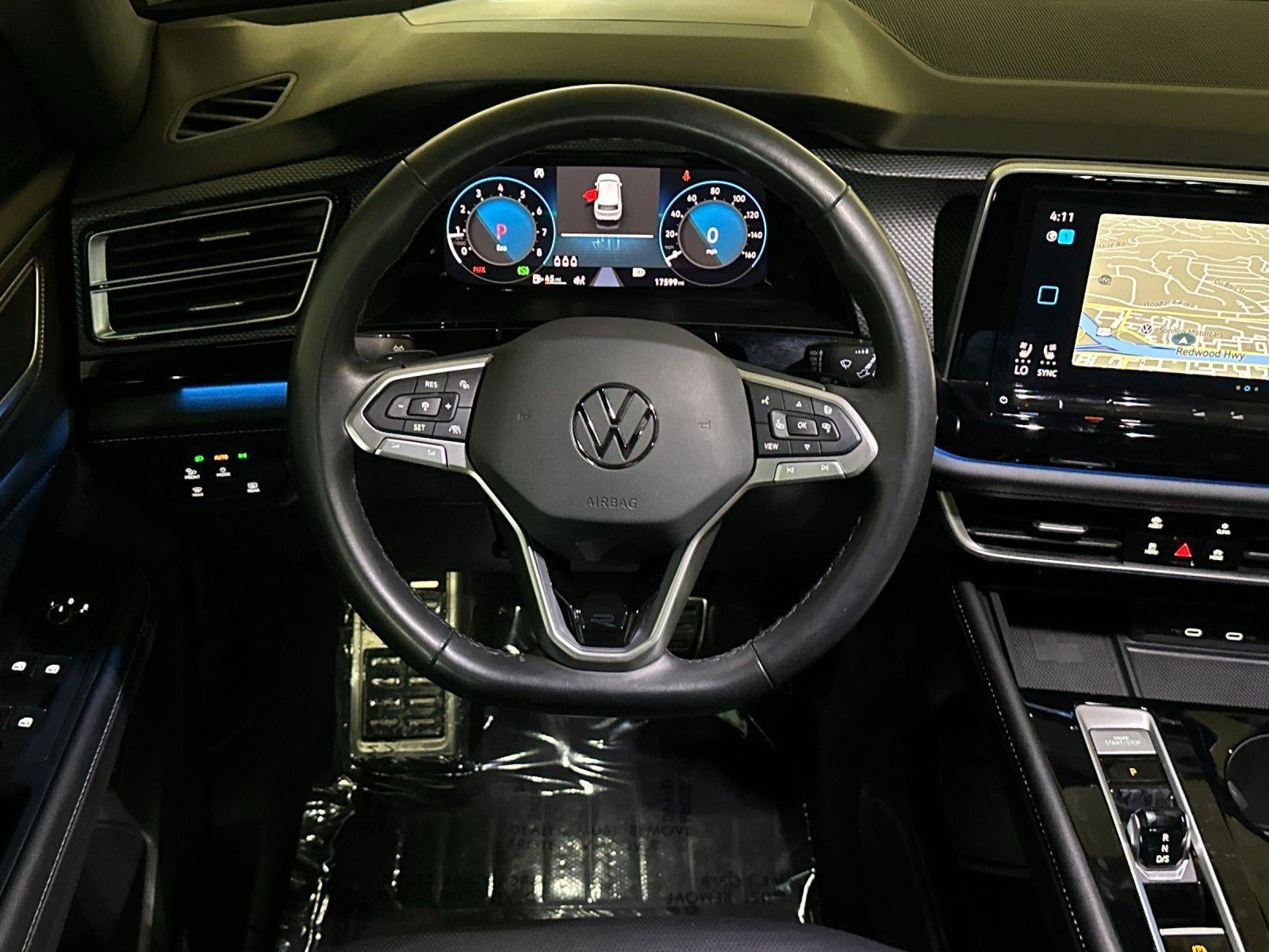 2024 Volkswagen Atlas Cross Sport 2.0T SEL R-Line