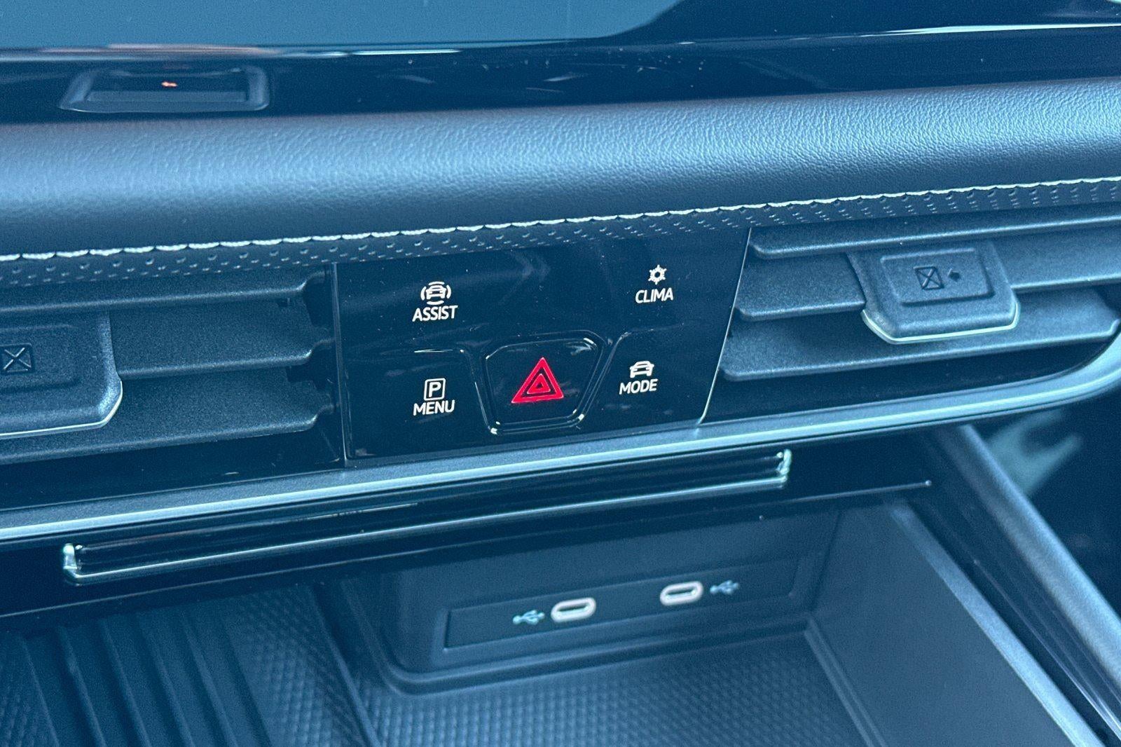 2026 Volkswagen Atlas Cross Sport 2.0T SEL