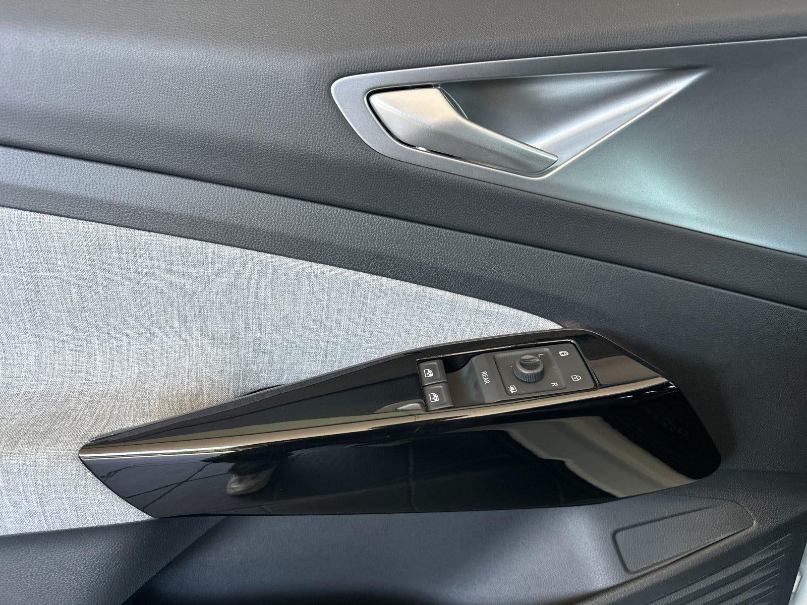 2024 Volkswagen ID.4 Standard