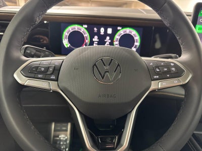 2027 Volkswagen Atlas SEL R-Line