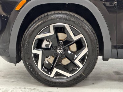 2027 Volkswagen Atlas SEL R-Line