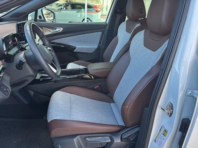 2023 Volkswagen ID.4 Pro