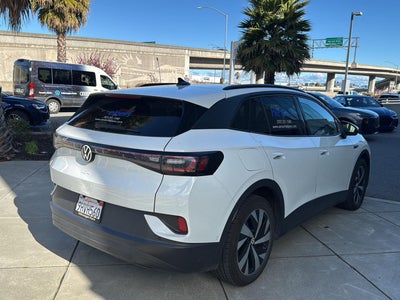 2023 Volkswagen ID.4 Pro