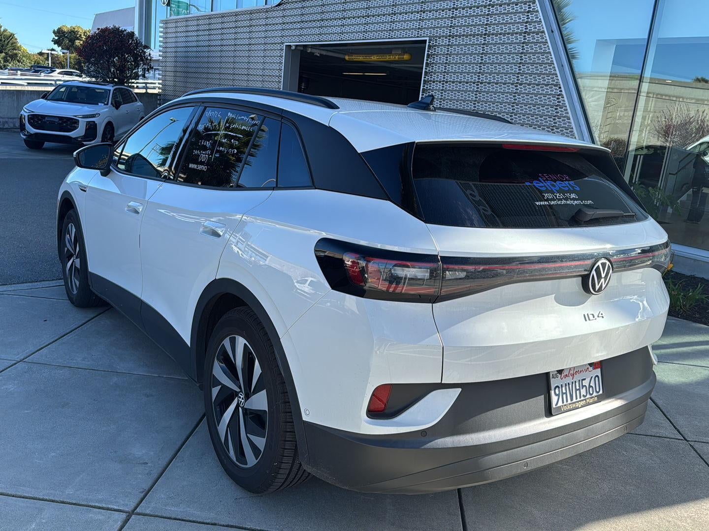 2023 Volkswagen ID.4 Pro