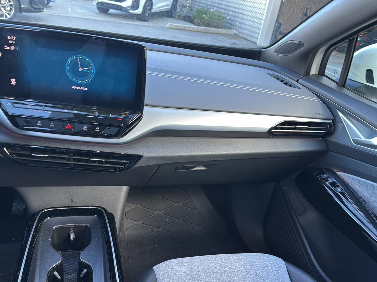 2023 Volkswagen ID.4 Pro