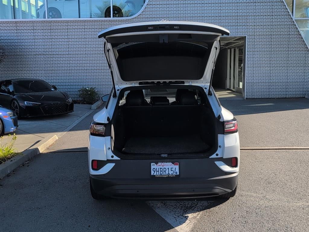 2023 Volkswagen ID.4 Pro