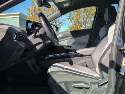 2023 Volkswagen ID.4 Pro