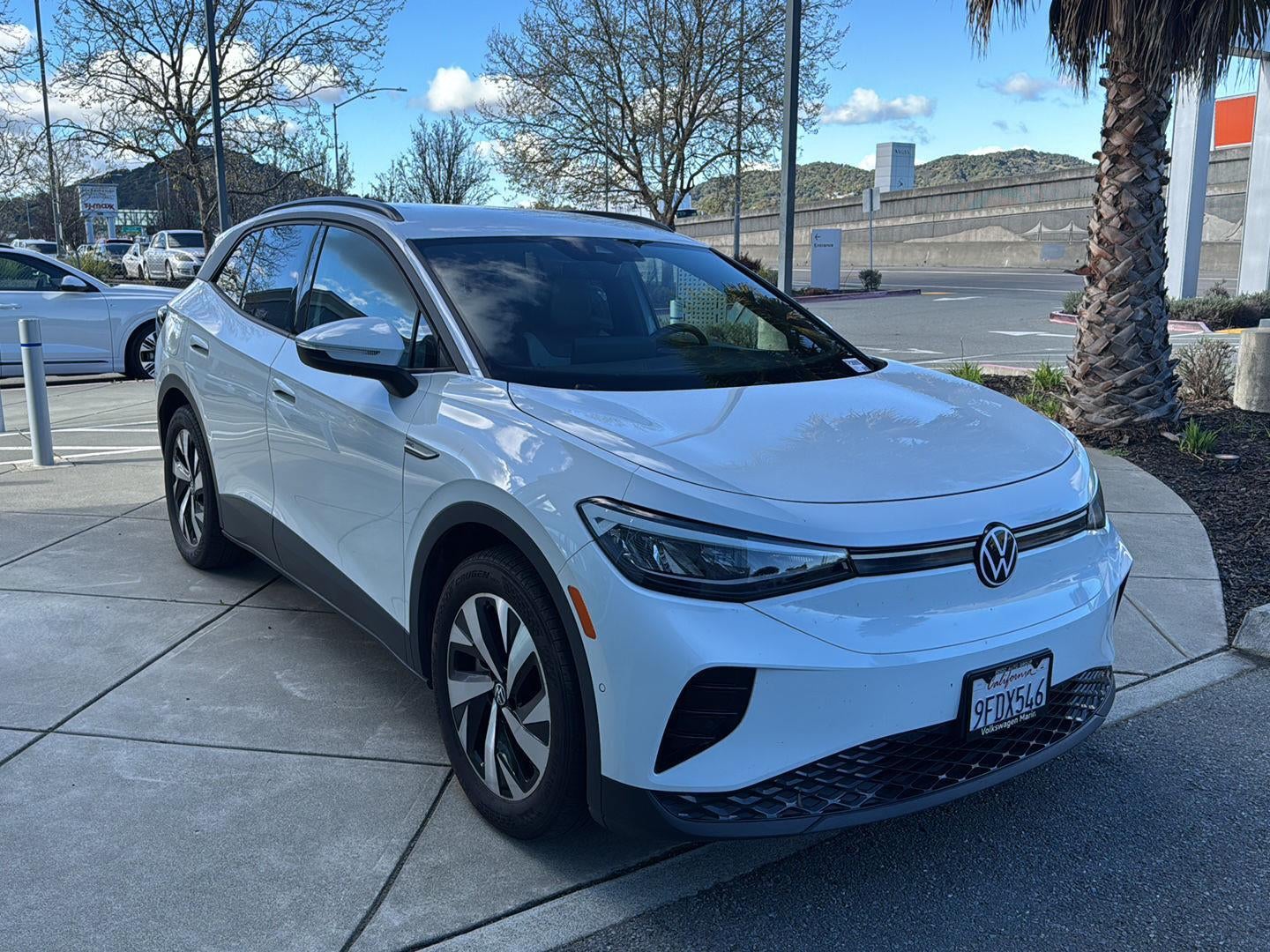 2023 Volkswagen ID.4 Pro